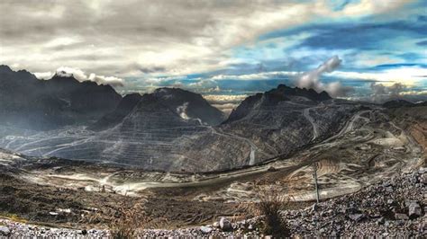 Freeport ramps up security after attack kills employee near Grasberg mine - The Northern Miner