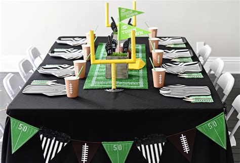 It's Game Time on the Gridiron: A Football Themed Party! - Project Nursery