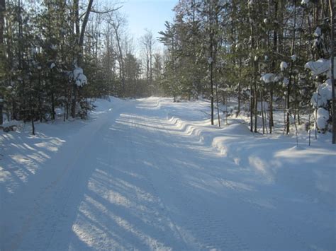 Snowmobile Trail Report for Monday, January 30, 2023 - Idle Hours Resort