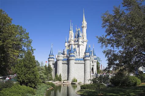 Disney World's Cinderella Castle Suite Sweepstakes