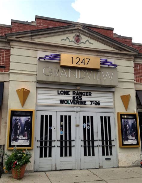 The Grandview Theater - A New Sign with a Long History