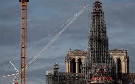 New Notre-Dame spire takes shape on Paris skyline