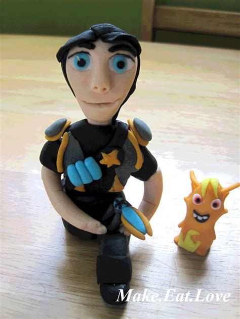 How to make Slugterra's Eli Shane from Fondant and How to make Slugterra Slugs from Fondant ...