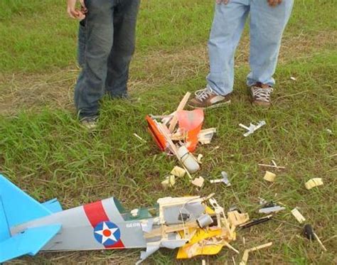 Avoiding Crashes — 5 tips to save your RC airplane! - Model Airplane News