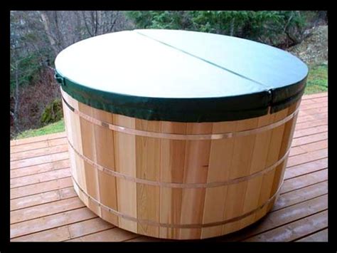 The Perfect Round Hot Tub Cover! Custom made to fit in beautiful Hunter Green. Order your spa ...