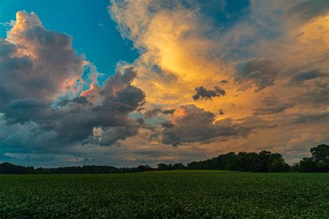 Sunset Clouds At The Farm | A soybean field on a farm in Mad… | Flickr