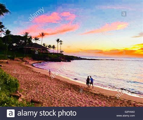 The Kapalua Bay Beach at sunset in Maui, Hawaii Stock Photo - Alamy