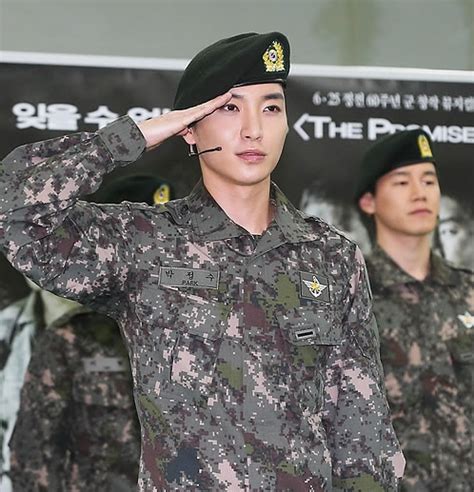 Super Junior’s Leeteuk out of army – The Korea Times