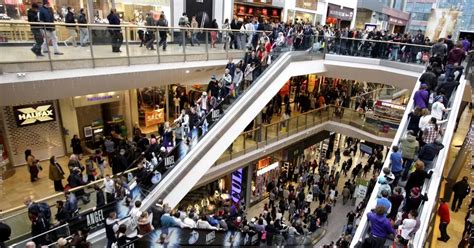 Boxing Day sales at Birmingham Bullring 2016 - Birmingham Mail