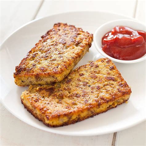 Scrapple Recipe: 1 qt. water, 1/2 lb. sausage, salt to taste & pinch of ...