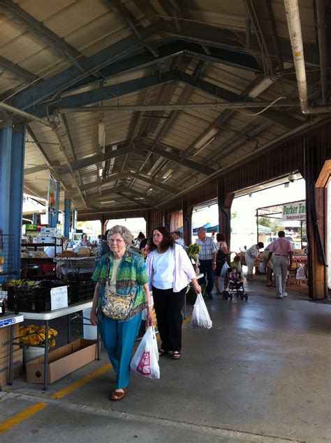 Chow and Chatter: Piedmont Triad Farmers Market