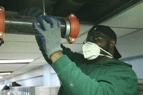 Steamfitter Jobs : What are their work, stability, and salary?