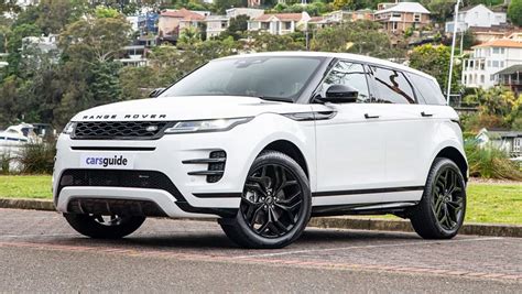 Range Rover Evoque hybrid 2023 review: R-Dynamic HSE P300e PHEV ...