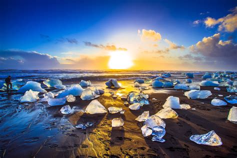 Diamond Beach Iceland Giclée Art & Collectibles jan-takayama.com