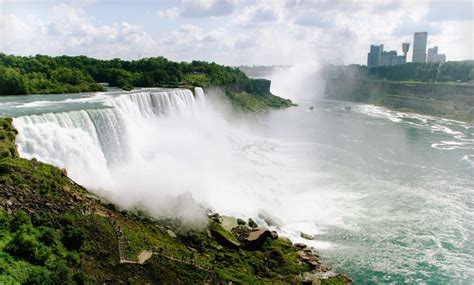 Four Points by Sheraton Niagara Falls Fallsview in - Niagara Falls ...