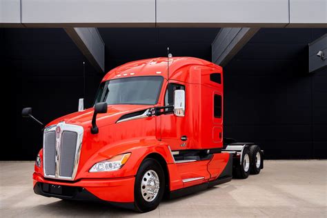 Kenworth T680 Next Gen - Edmonton Kenworth