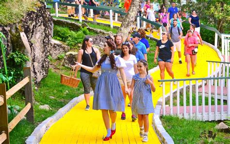 North Carolina's Legendary 'Wizard of Oz' Theme Park Is Reopening for a Few Days This Summer ...