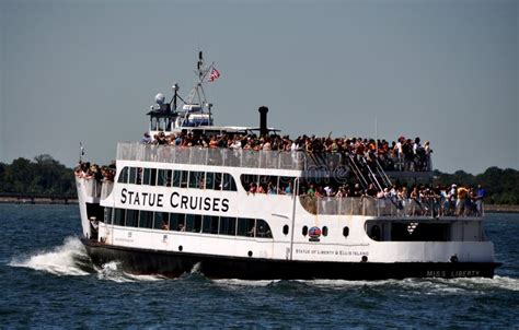 NYC: Statue Of Liberty Ferry Boat Editorial Photo - Image: 26415691