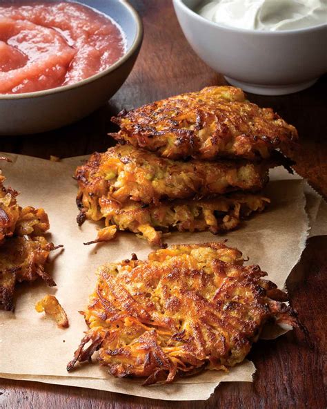 Sweet Potato and Apple Latkes – Leite's Culinaria