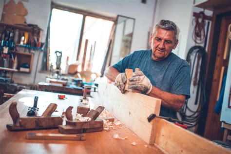 Woodworking hobbies for seniors