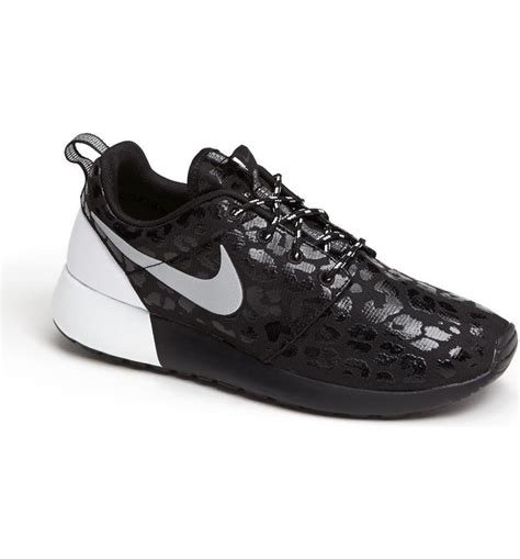 Nike 'Roshe Run' Sneaker (Women) | Nordstrom