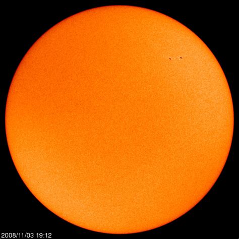 New Sunspot Cycle Begins : Image of the Day