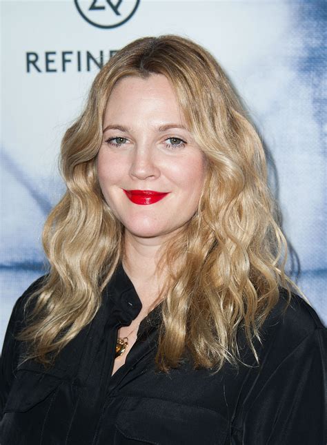 Drew Barrymore rocked a glamorous red lip for the Refinery29 Holiday ...