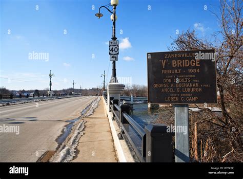 The "Y" Bridge in Zanesville Ohio Stock Photo - Alamy