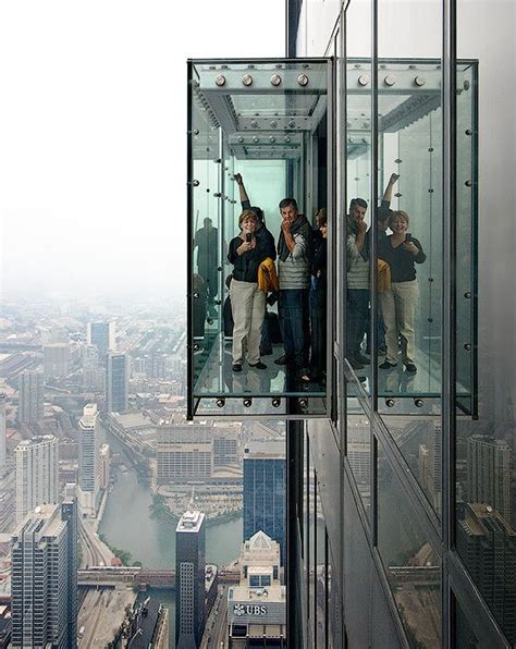 Sears Tower SkyDeck | Sears tower, Sears tower skydeck, Willis tower ...