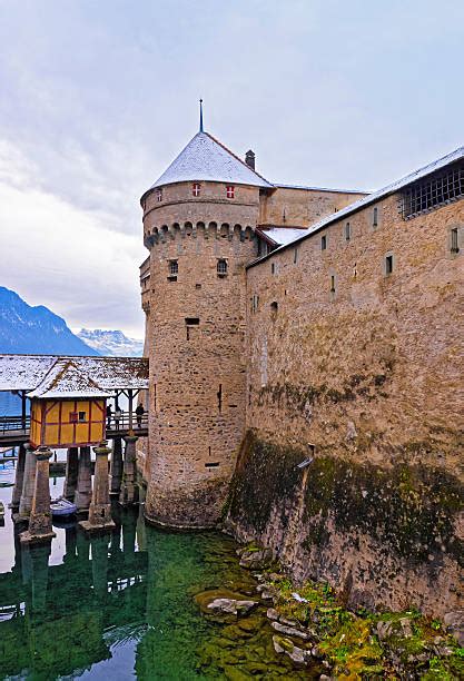 20+ Chillon Castle Winter Stock Photos, Pictures & Royalty-Free Images - iStock