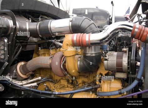 kenworth truck engine diesel turbo turbocharger turbocharged american Stock Photo: 20314289 - Alamy