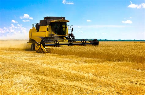 How To Optimize Weekly Maintenance Schedules For Agricultural Equipment | AgriTechTomorrow