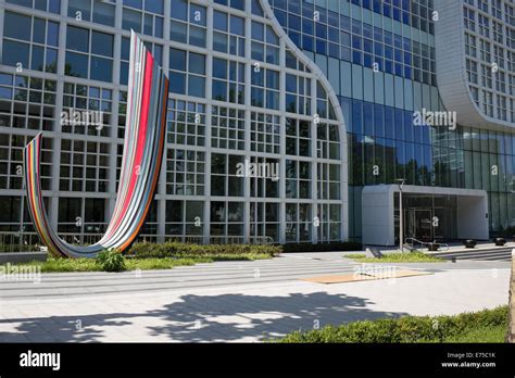 Hyundai Headquarters building, Seoul South Korea Stock Photo - Alamy