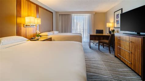 Downtown Miami Hotel Photos & Reviews | Hyatt Regency Miami