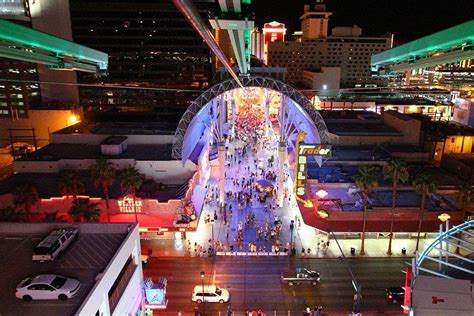 SLOTZILLA ZIPLINE IN VEGAS – FREMONT STREET EXPERIENCE | Fremont street ...