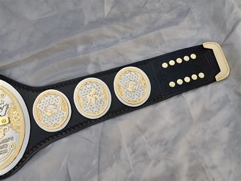 Get AEW World Women’s Wrestling Championship Belt At 10% Discount