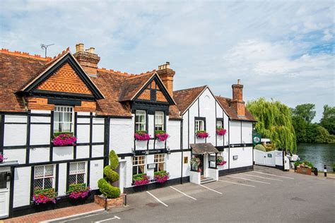 The Waterside Inn - UPDATED 2022 Reviews & Photos (UK/Bray on Thames, England) - Tripadvisor