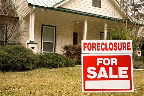 2,400+ Foreclosure Sign Stock Photos, Pictures & Royalty-Free Images - iStock