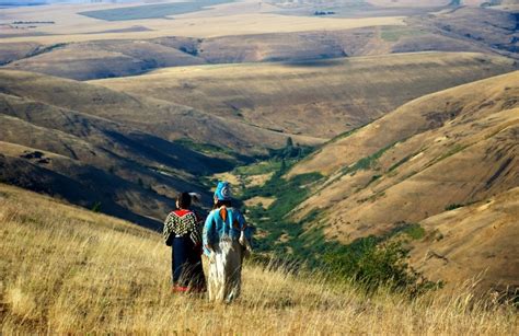 Confederated Tribes of the Umatilla Indian Reservation Sign Agreement with Department of the ...