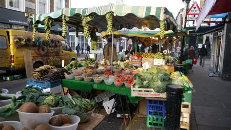 Portobello Road Notting Hill West London - Britain All Over Travel Guide