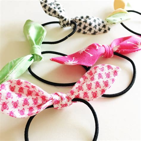 Hair Tie Bow Tutorial - Simple Simon and Company