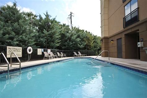 HAMPTON INN & SUITES PENSACOLA/GULF BREEZE - Updated 2018 Prices & Hotel Reviews (FL) - TripAdvisor