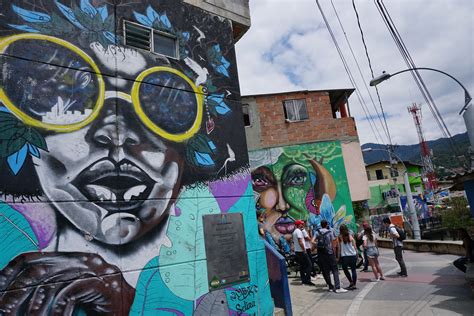 Private Tour: Medellin Graffiti Experience