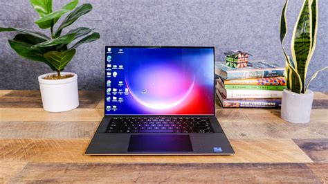 Dell XPS 15 OLED (9520) Review [Complete Buying Guide] - TigerTrail