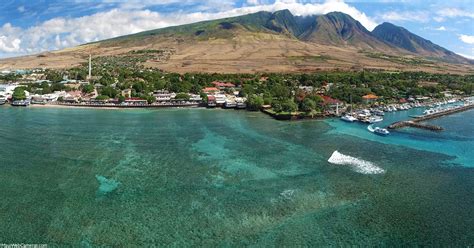 8 Reasons Why You Should Stay in Lahaina