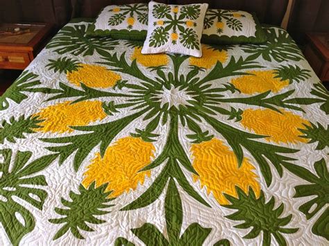 Hawaiian Style Pineapple Queen Size Quilt | Queen size quilt, Hawaiian style, Queen size