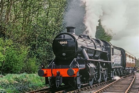 Ex-LMS Stanier Mogul no. 2968 heads north off Wribbenhall … | Flickr