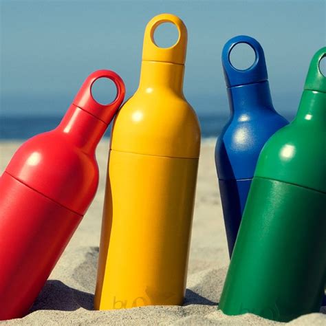 5 Standout, Sustainably Made Reusable Water Bottles