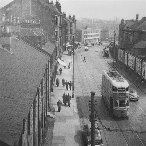 Maryhill Road From The Canal Bridge 1950s oldglasgow.com | Glasgow, Old photographs, Photographer