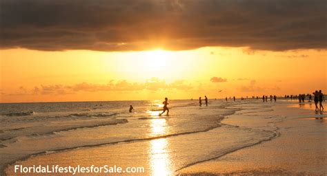 Real Estate in Sarasota - FLORIDA LIFESTYLES FOR SALE